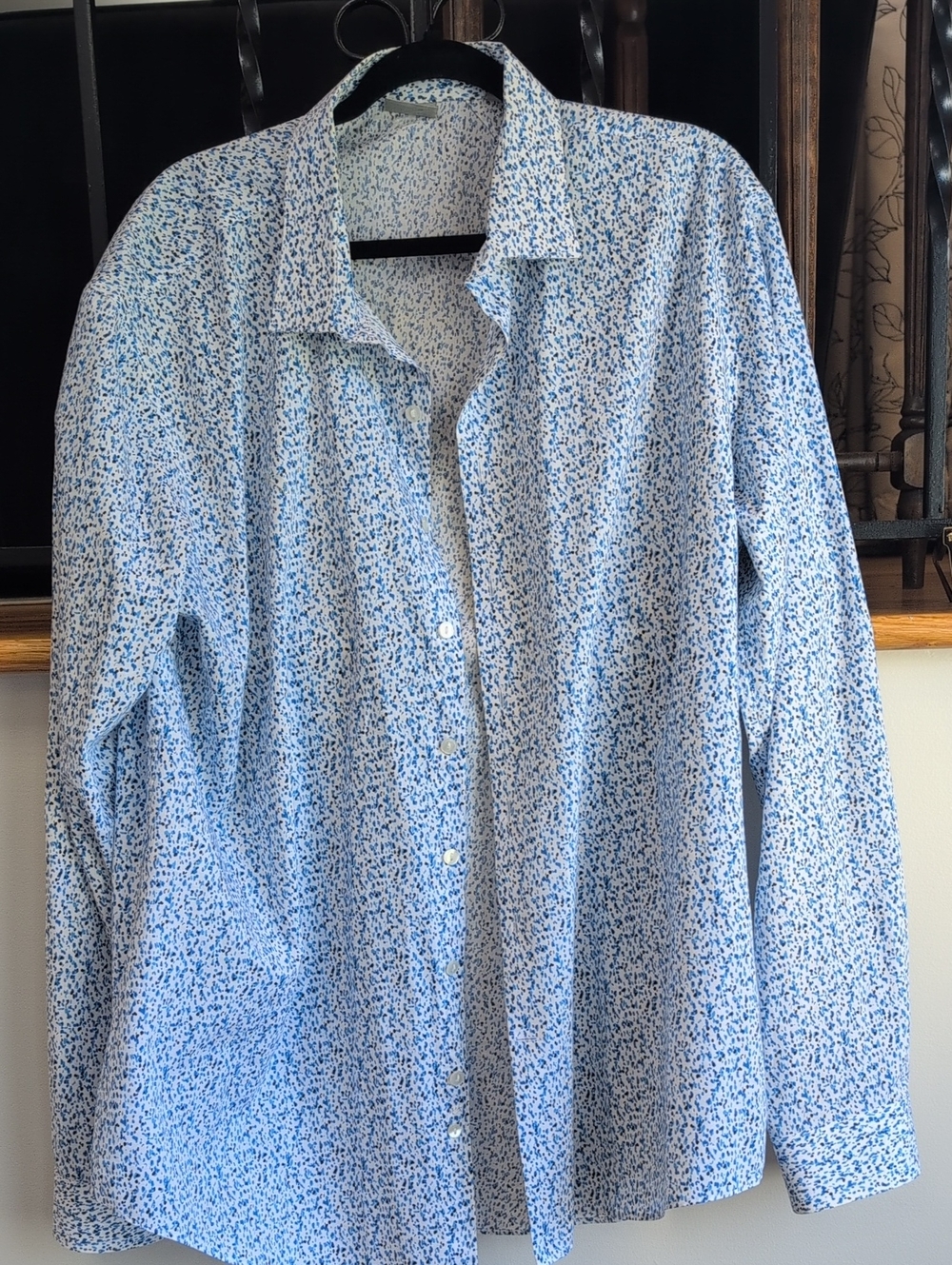 Kenneth Cole Blue and White Microprint Button-Down Shirt